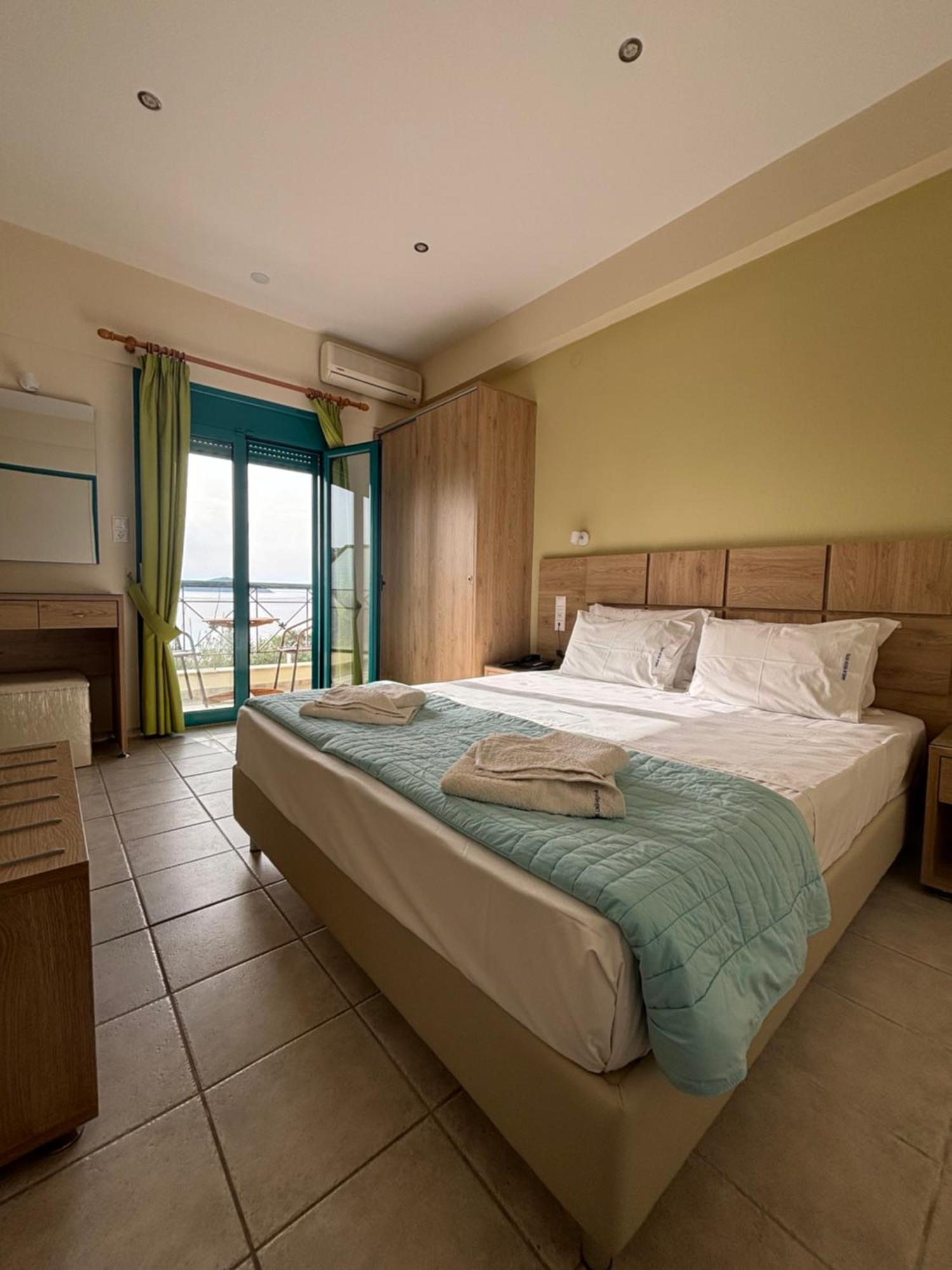 Angeliki Beach Hotel Megali Ammos  Zewnętrze zdjęcie